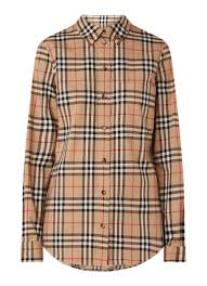 Explore the trench coat, clothing and accessories collections, and shop the latest pieces designed by riccardo tisci. Burberry Heritage Bluse Mit Muster Kamel De Bijenkorf