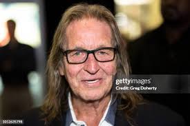 1,609 George Jung Photos & High Res Pictures