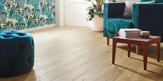 Entretien parquet stratifié leroy merlin. Tout Savoir Sur Le Parquet Verni Ou Vitrifie Marie Claire