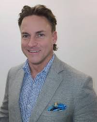 Straight From DeHart