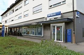 Vergleichen sie die baufinanzierungsangebote der verschiedenen banken. Bad Cannstatt Bw Bank Setzt Wieder Auf Schalterservice Bad Cannstatt Stuttgarter Zeitung