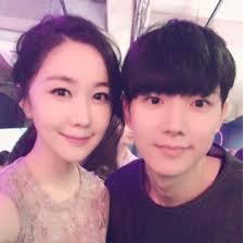 Join to listen to great radio shows, dj mix sets and podcasts. ê¹€ë¯¼ì„œ í–‰ì‚¬ìž¥ì„œ ê½ƒë¯¸ëª¨ ê³¼ì‹œ ì´í˜„ì¤€ê³¼ ë‹¤ì •í•œ í•œ ì»· í•œê²½ë‹·ì»´