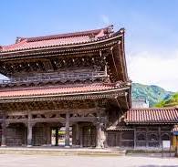 Touring “Inami,” the Town of Wood Carving | Stories | The ...