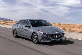 The official hyundai uk website. Here S The 2021 Hyundai Elantra Hybrid In All Its Edgy Glory Roadshow