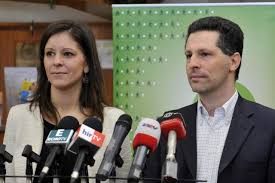 Schiffer announced his retirement from politics on 31 may 2016. Lmp Sajnalattal Vesszuk Tudomasul Schiffer Andras Tavozasat Pestisracok