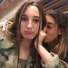 Maddie Stein (@maddiesteinn)