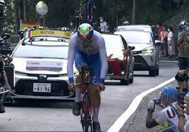 Più staccati rohan dennis, remco evenepoel e primoz roglic per far saltare il banco. Idq8 Bidj2sqom