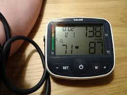 Liegen die werte wiederholt bei 140/90 mm hg oder höher anfänger sollten vor trainingsbeginn zum arzt gehen. Zu Hoher Blutdruck Naturliche Losungen Mittel Und Verhaltensweisen Zur Blutdrucksenkung Alternativ Gesund Leben De