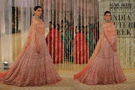 Tarun tahiliani at india couture week 2016. Icw 2018 Aditi Looks Ethereal As She Turns Showstopper For Tarun Tahiliani See Pics