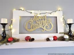 Christmas Wall Shelf Decorating Ideas
