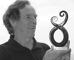 NEW ZEALAND SEA CANOEIST