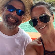 Reputable individual trainer for tweenie dachshund with OCD