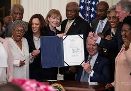 The senate has unanimously passed a bill to establish juneteenth as a federal holiday. Stbe5iip1owb1m