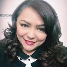 Ada Pimentel (@pimentelamo)