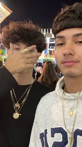 Talkie Profile Alex and Alan do