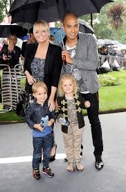And gets son beau to model it. Emma Bunton Engagement Ring Spice Girls Member Has 69k Ring From Jade Jones Express Co Uk