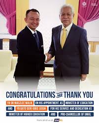 Novembra 1955) je a malajzijskej politik a člen parlamentu z malajzia pre besut volebný obvod. Universiti Kuala Lumpur Mimet On Twitter Congratulations Yb Dr Maszlee Malik On The Trust And Appointment As Minister Of Education And Thank You Yb Dato Seri Idris Jusoh For The Contribution And