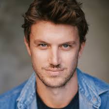 Noah Danby's Instagram, Twitter & Facebook