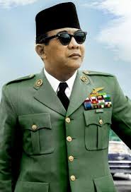 ▻ kisah dari soekarno atau bung karno, presiden ri pertama ini tidak pernah selesai untuk dibahas, kali ini. Pin Oleh Etus Scorpio Di Presiden Soekarno Tokoh Sejarah Orang India Sejarah Kuno