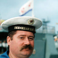 Chief of Naval Staff of the Pakistan Navy Adm. Noman Bashir departs the  guided-missile frigate USS Klakring (FFG 42) after a ship tour.