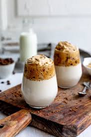 Dalgona Coffee Schaumkaffee Rezept Sweets Lifestyle Rezept Rezepte Lebensmittel Essen Dessert Schnell