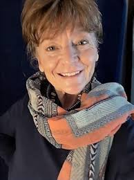 Diane Garneau's Instagram, Twitter & Facebook