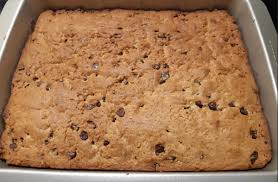Recette Gateau Au Beurre D Arachides Et Pepites De Chocolat In 2020 Desserts Food Favorite Recipes