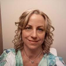 Ann Karn's Instagram, Twitter & Facebook