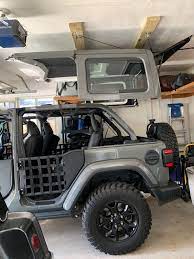Our comprehensive jeep hardtop hoist reviews will help you make the best choice for your jeep wrangler. Hard Top Hoist Diy Harken Hoist 2018 Jeep Wrangler Forums Jl Jlu Rubicon Sahara Sport Unlimited Jlwranglerforums Com