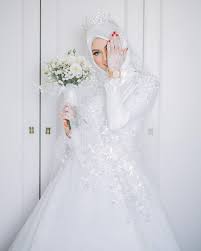 Cakk Adykasim Mekap Cantik By Kakak Cantik Fiqahafizi Gambar Cantik By The Amazing Gaun Pengantin Sederhana Gaun Pengantin Putih Gaun Pengantin Hijab