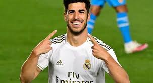 وتقام مباراة ريال مدريد وفالنسيا في تمام الساعة 17:00 بتوقيت القاهرة وذلك على ارض ملعب سانتياغو برنابيو في مباراة الاياب بين الفريقان، حيث انتهت مباراة الذهاب السابقة بالتعادل الإيجابي هدفين مقابل هدفين، ويمطح لاعبي النادي الملكي الى الخروج بنتيجة. Ø¥Ø­ØµØ§Ø¡Ø§Øª Ù…Ù† Ù…Ø¨Ø§Ø±Ø§Ø© Ø±ÙŠØ§Ù„ Ù…Ø¯Ø±ÙŠØ¯ ÙØ§Ù„Ù†Ø³ÙŠØ§