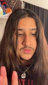 Krista Leal's Instagram, Twitter & Facebook