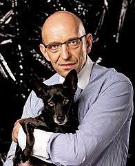 Ojciec zosi postanawia wydać ją za najbogatszego we wsi wdowca z dwójką dzieci, nie bacząc na to, że córka kocha ukraińskiego chłopca. Janusz Chabior Wikipedia Wolna Encyklopedia