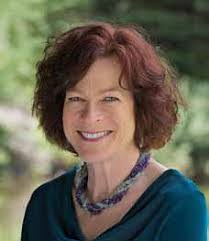 Martha Doerr's Instagram, Twitter & Facebook