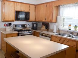 American wood cabinets have been proudly manufactured in the usa by factory plaza. Updating Kitchen Cabinets Pictures Ideas Tips From Hgtv Hgtv