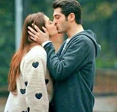 Uzun kollarının avantajını kullanan böcek kısa kollu rakibini pes ettiriyor 34 Hayat And Murat Ideas In 2021 Hayat And Murat Murat And Hayat Pics Turkish Beauty