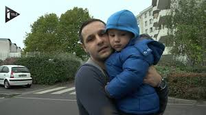 Mercredi, ces trois individus, dont un frère et sa sœur, circulent à bord d'une camionnette blanche de ferrailleurs sur les hauteurs de seraing. Enlevements D Enfants 3 Tentatives A Rosny Sous Bois Youtube