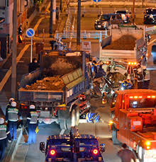 大型車追突 玉突き ６人重軽傷 ７台絡む事故 千葉市の国道３５７号 千葉日報オンライン