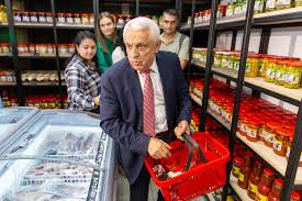 S-a Deschis Primul Magazin Alimentar Din București | Libertatea