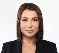 🐾🏠 Ready to sell your house? Look no further! I can sell your home  quickly and for top dollar—I shih tzu not! With my charm, charisma, and  woof-tastic negotiation skills, I'll fetch