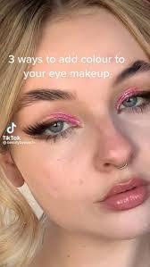 April Gause's Instagram, Twitter & Facebook