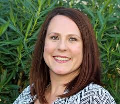 Yvette Hamilton's Instagram, Twitter & Facebook