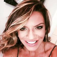 Jennifer Waller's Instagram, Twitter & Facebook