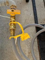 First, contact the grill manufacturer to see if it offers a conversion kit for your model (some companies refuse to sell conversion kits). Char Broil Gas Grill Natural Gas 10 Quick Connect Hose Kit Walmart Com Walmart Com