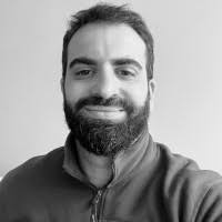 300+ perfiles de «Ganem»