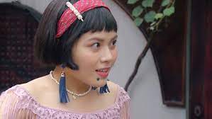 Tình thân tập 49 lên sóng tối nay 25/6, nam (phương oanh) vừa ra khỏi cửa để đi làm thì long (mạnh trường) lái xe chặn đầu, bấp còi inh ỏi khiến cô giật mình. Pxayanfs6bkchm