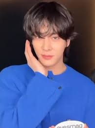 Jake from ENHYPEN Shines in Blue Outfits