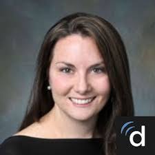 Kara Goldman's Instagram, Twitter & Facebook