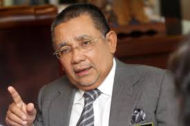 Kuala lumpur, feb 3 — the high court here sentenced former felda chairman tan sri mohd isa abdul samad to six years' imprisonment after finding him guilty on nine. Isa Samad Expected To Be Charged With Cbt On Friday Dec 14 The Star