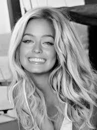 Today, January 2, is the birth #anniverary of Farrah Fawcett, actress, born  in Corpus Christi, TX, in 1947. She died in 2009. Rest in peace.  FarrahFawcett